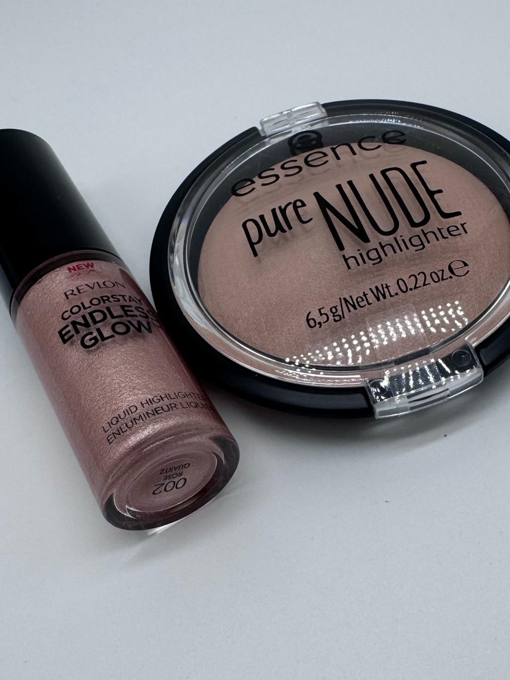 Revlon Endless Glow Rose Quartz & Essence Pure Nude Highlighter Duo - Picture 3 of 6